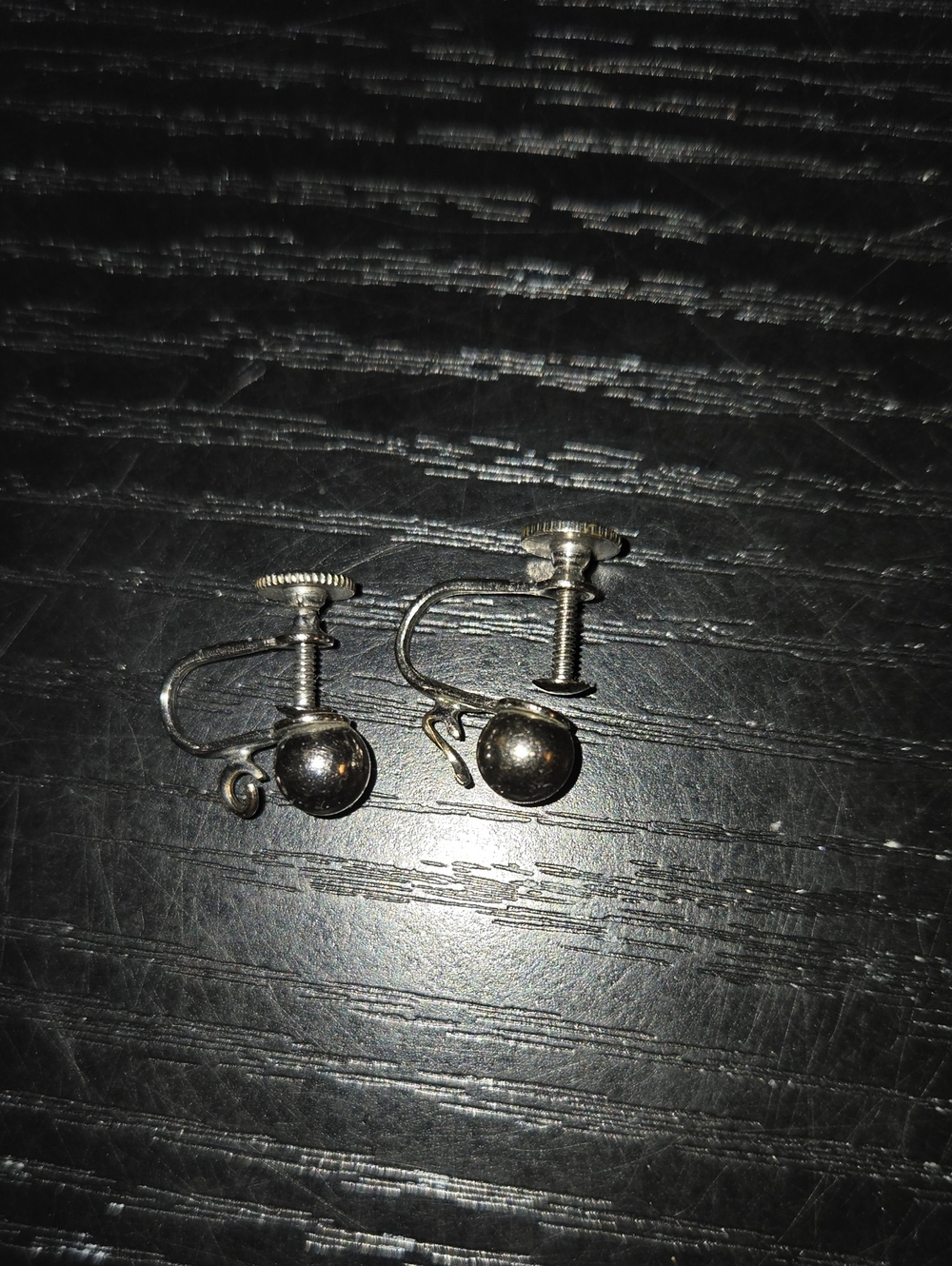 Vintage Silver-Tone Screw Back Ball Earrings - Silver